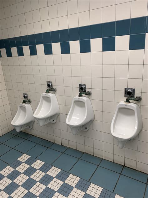 These Urinals At My School Rmildlyinfuriating