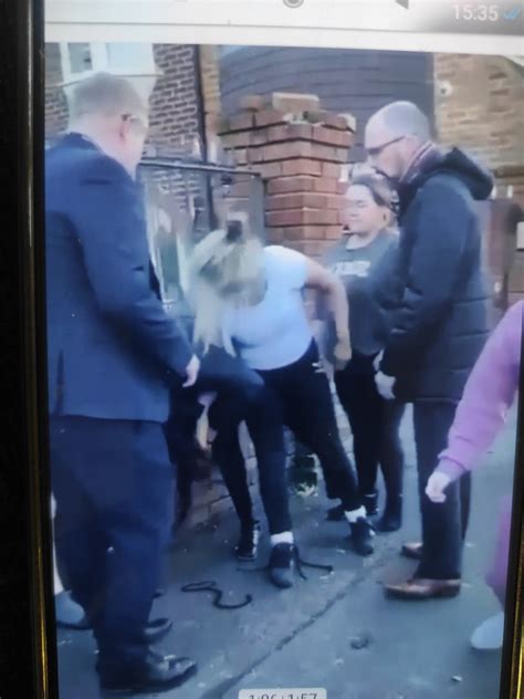 Fighting Video Uk Police Arrest White Mother And Her Daughters And