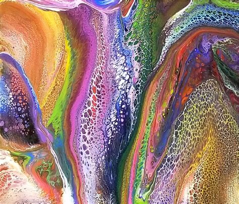 Paint Pouring Artist Uses Easy Flow At Local Event Owatrol Usa