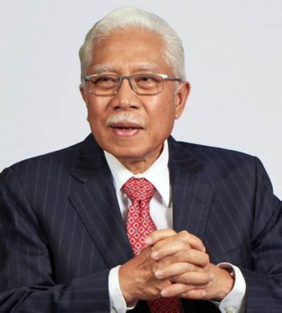 Tan sri dato' seri panglima hj zulkifli bin hj zainal abidin is a malaysian general who served as the 20th chief of defence forces. Zainal Abidin dilantik BOD Khazanah - Utusan Digital