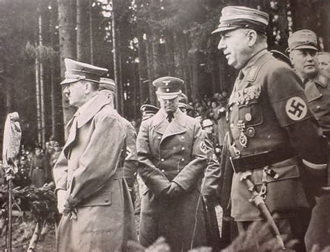 Hitler's unofficial army of thugs. SA - Sturmabteilung