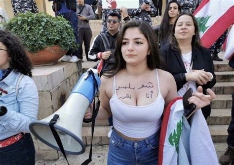 This Protestor In Lebanon Writing Says I Decide What I Wear Ladyladyboners Lebanon Girls