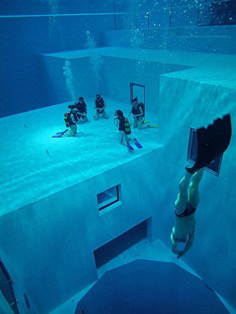 Worlds Deepest Recreational Pool Underwater Caves Swimming Pools