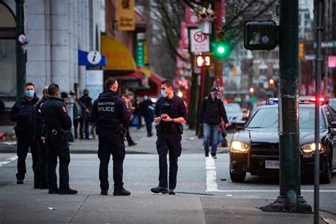 Critics Pan Police Report Estimating Money Spent On Vancouvers Downtown Eastside The Globe