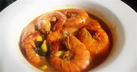 Masak udang sekitar 5 menit, karena jika terlalu lama maka teksturnya akan keras. Resepi Kari Udang Yang Mudah
