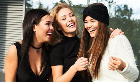 Finding Bffs How To Make New Girl Friends Beyond Words