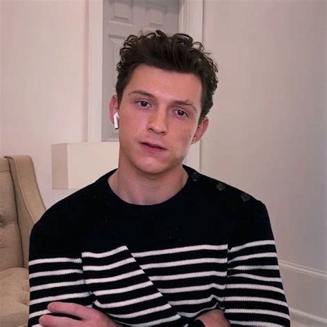 Pin By Isabella🫀 On Tom Holland♥️ Tom Holland Imagines Tom Holland