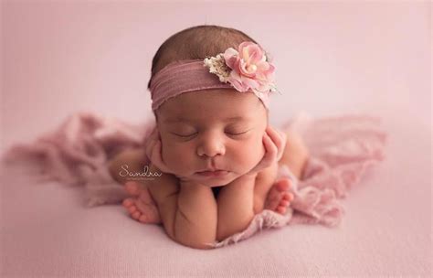 Pin By Ани Димитрова On Babies Newborn Photography Boy Cute Babies