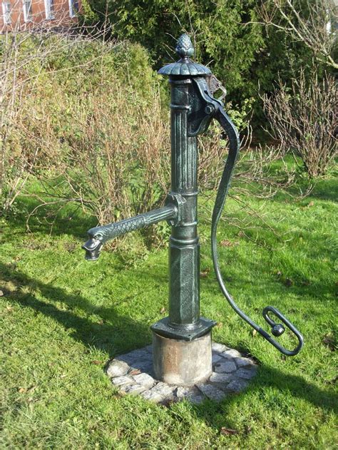 Small Hand Water Pump