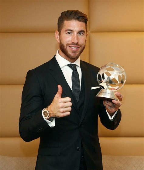 Sergio Ramos • Uefas Best Defender Of Ucl 20162017 Sr4 Halamadrid