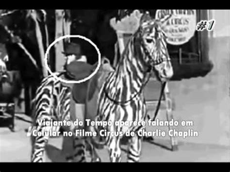 Jun 29, 2021 · o humorista e ator renato aragão relembrou nesta noite uma cena do seu filme 'simão, o fantasma trapalhão' com ivete sangalo.em seu perfil do instagram, o artista compartilhou um trecho de sua Viajante do Tempo aparece Falando no Celular em Filme de ...