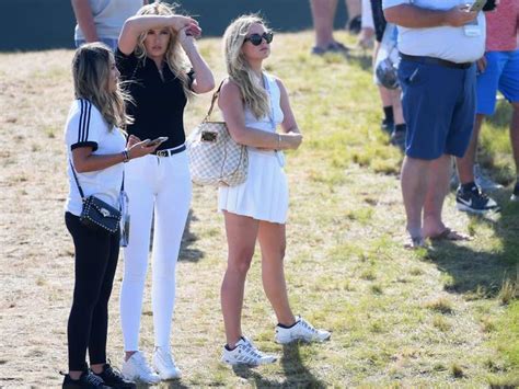 Us Open 2018 Paulina Gretzy Goes Off Too Early Dustin Johnson