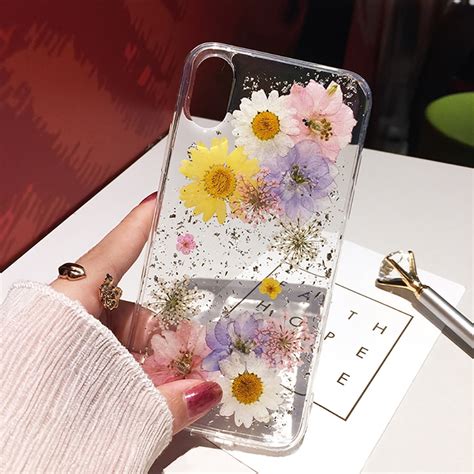 This cute phone case is 100% handmade by using high quality crystal clear case. Daisy Dried Flower iPhone Case - Daisies and Daydreams