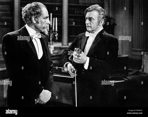 Scene With Claude Rains Phantom Of The Opera 1943 Stock Photo Alamy