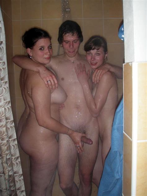 Threesome Shower Porn