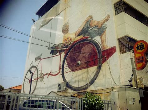 Some would say that street art has put penang on the international tourism map. ♥ Penang Street Art/ Mural Painting (by Ernest Zacharevic ...