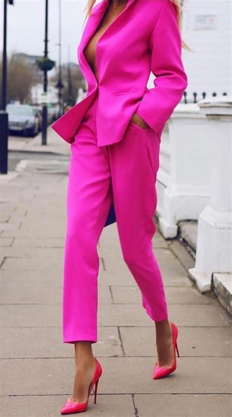 pin by katarzyna buchajczuk on pink suits for women classy outfits fashion outfits