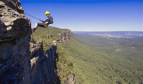 Guided Abseiling Adventures In The Blue Mountains Nsw National Parks