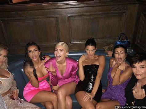 Kardashian Jenner Sisters Ooze S Glam At Kylie Jenner S St Birthday Party
