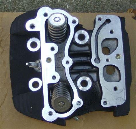 What makes a harley davidson special: Purchase HARLEY DAVIDSON TWIN CAM CYLINDER HEADS 16725-99 ...