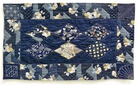 This jigsaw puzzle baby quilt pattern is an easy quilt that goes together quickly. Japanese Puzzle Quilt Pattern - Easy Quilt Pattern