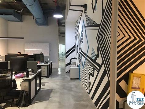 אם בבעלותך זכויות יוצרים בתכנים שנמצאים פה ו/או השימוש שנעשה בתכנים אלה לדעתך מפר זכויות, נא לפנות בהקדם לכתובת שכאן >>. משרד להשכרה ליד רכבת השלום תל אביב - zuz יועצי נדל"ן