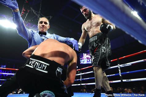 Boxing live results and rankings on bein sports ! Live Updates: Beterbiev TKOs Gvozdyk, Drops Him 3 Times In ...