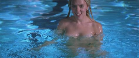 Naked Scarlett Johansson In He S Just Not That Into You