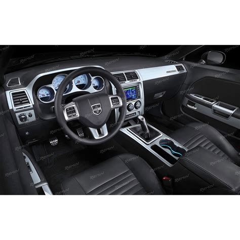 Remin® Dodge Challenger 2014 Dash Kit