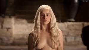 Game Of Thrones Emilia Clarke Daenerys Nude Naked Desnudo Nu Nue
