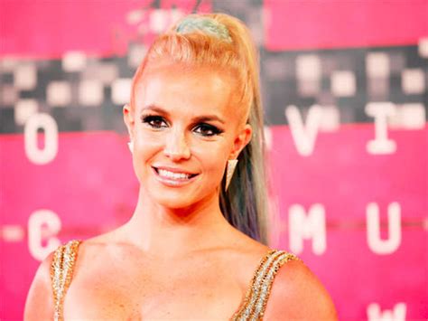 Britney Spears Suffers Wardrobe Malfunction During Las Vegas Show The