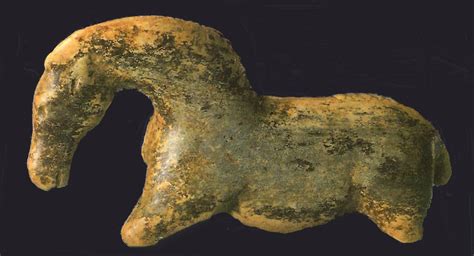 Associated with the archaeological aurignacian culture and age between 35,000 and 40,000 years, it is the oldest (yet). VenusStreet