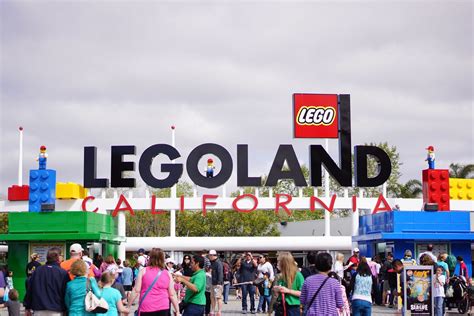 Legoland California Entrance Stephen Foskett Flickr