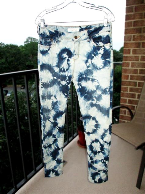 Whispering Style Diy Bleached Jeans