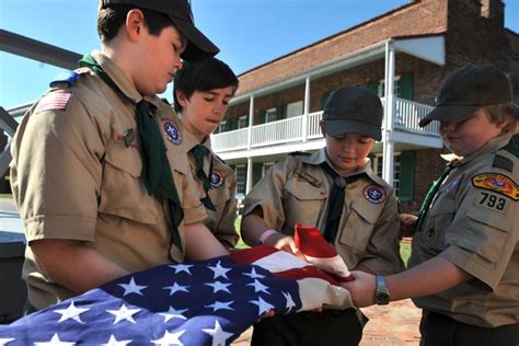 Boy Scouts Program To Become Scouts Bsa Welcoming Girls