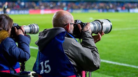 How To Become A Sports Photographer Sports Photography Careers