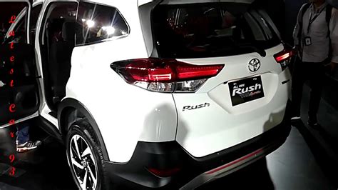 Rush into action with a ride for excitement, inside and out. Toyota Rush 2018-2019 Top Concept - YouTube