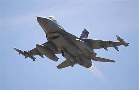 F 16 Fighting Falcon Aircraft Afterburner Military Machine