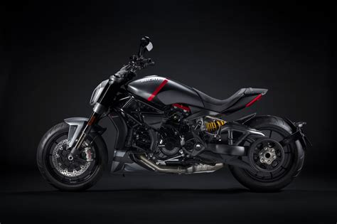 The two firms have been linked before, with the lamborghini name appearing on the pramac ducati motogp machines, and in 2021 the partnership. 2021 Ducati XDiavel Black Star Guide • Total Motorcycle