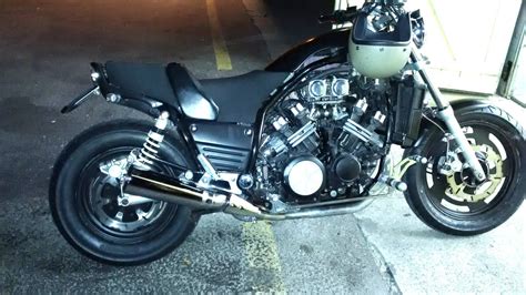 4 years ago after crash and start build. Yamaha VMAX 1200 - Yamaha VMAX 1200 - motogarage.ch ...