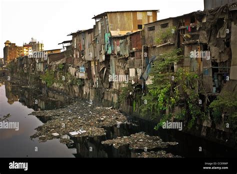 Bombay The Dharavi Slum The Largest Slum In The World Stock Photo Alamy