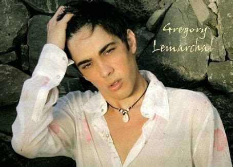 Depuis 2007, l'association grégory lemarchal finance d'importants programmes de recherche pour sauver des vies, apporte son aide aux patients et à leur famille pour améliorer leur vie. Grégory Lemarchal Pictures - Grégory Lemarchal Photo ...