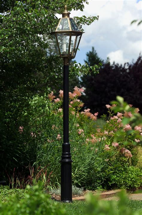 Aluminum Lantern Post & Poles | Victorian Light Poles | Hammerworks