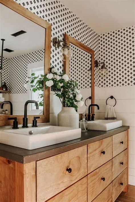 Master bathroom ideas can give your home the uplift that it might need and raise your spirits too! A Comprehensive Overview on Home Decoration in 2020 ...