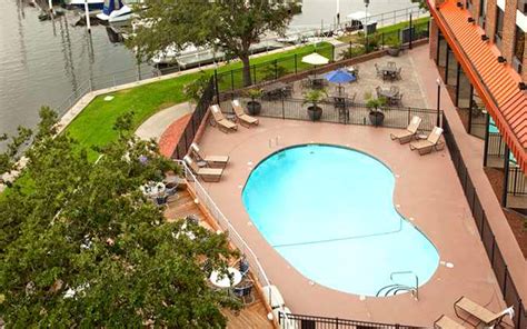 There are over 12,000 marinas in america, and more than 12 million registered boats claiming a slip at any given time. New Bern Grand Marina Boat Slip For Sale - New Bern North ...