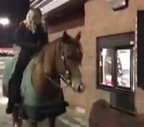Woman Rides Horse Through Drive Thru For Late Night Milkshake Metro News