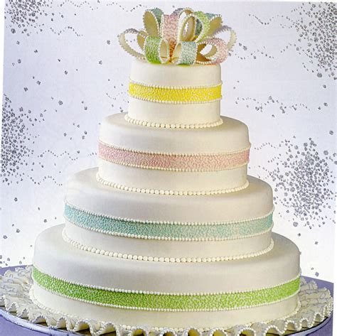 These individual chocolate mousse cakes take small rounds of a moist and dense flourless chocolate cake and tops them with a swirl of chocolate mousse. Wedding & Special Occasion Cakes | Cafe Cravings White Bear