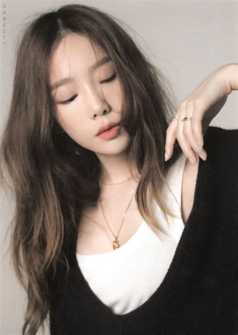 Pin By Ameenmin On Taeyeon In 2019 Girls Generation Taeyeon Seohyun Girls Generation