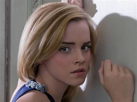 Emma Watson Hot Wallpaper