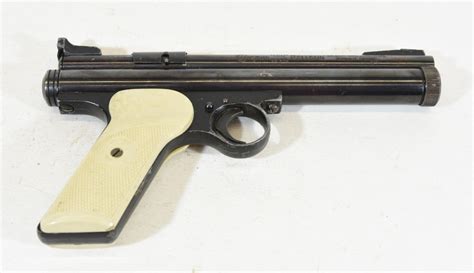 Crosman 150 Pellet Pistol Landsborough Auctions